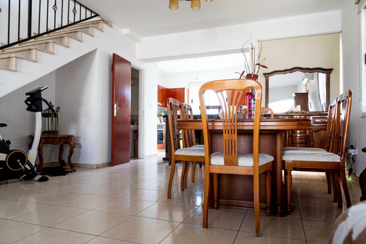 Nikoleta House Villa Emba ภายนอก รูปภาพ